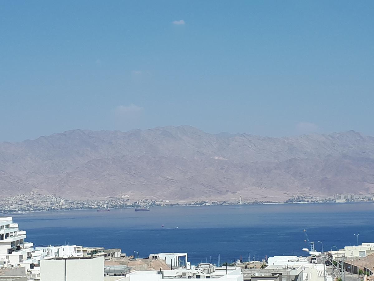 Ferienwohnung Stunning Penthouse With Sea Views And Private Heated Pool Eilat Exterior foto
